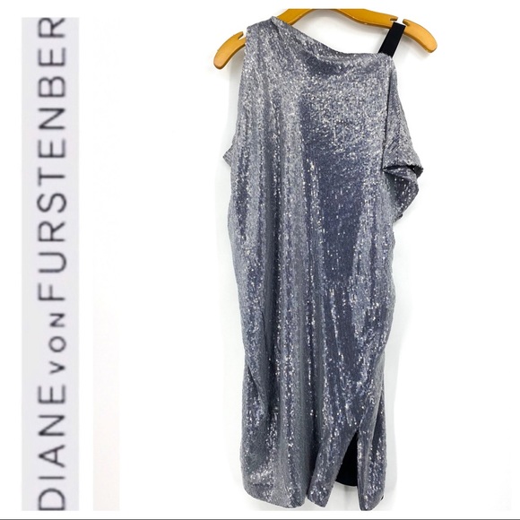 💕SALE💕Diane Von Furstenberg Silver Sequins Dress - Picture 5 of 14